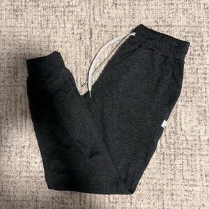 Vuori performance jogger charcoal gray XXS